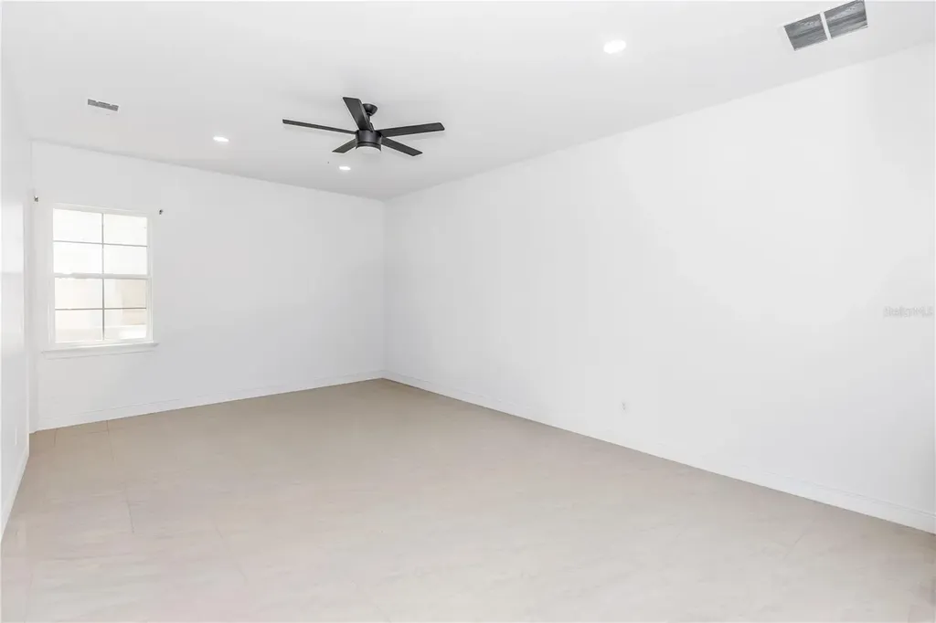3307 Dallas Boulevard Orlando FL 32833