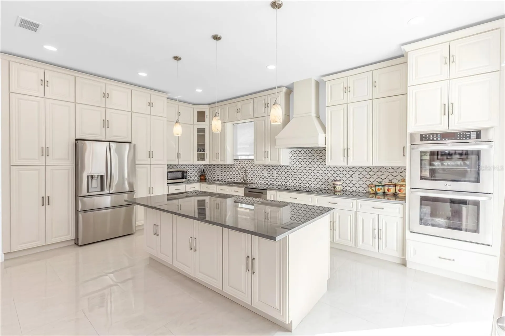 3307 Dallas Boulevard Orlando FL 32833