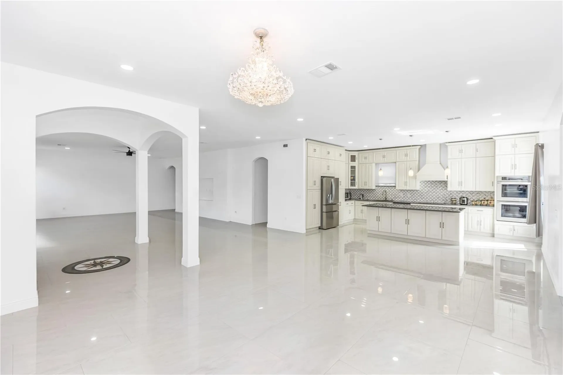 3307 Dallas Boulevard Orlando FL 32833