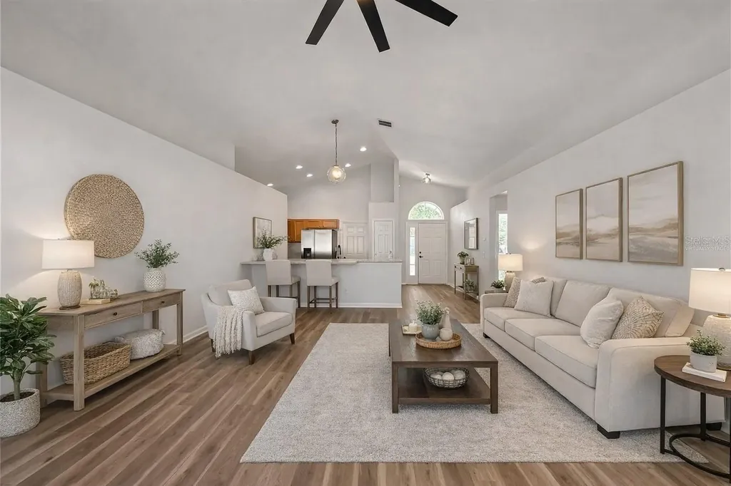 4169 Waltham Forest Drive Tavares FL 32778