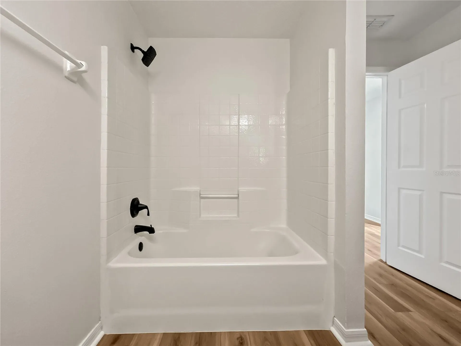 4169 Waltham Forest Drive Tavares FL 32778