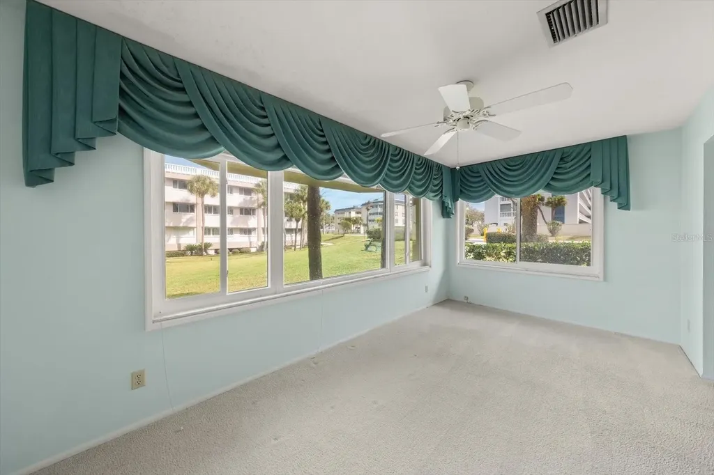 100 Bluff View Drive Belleair Bluffs FL 33770