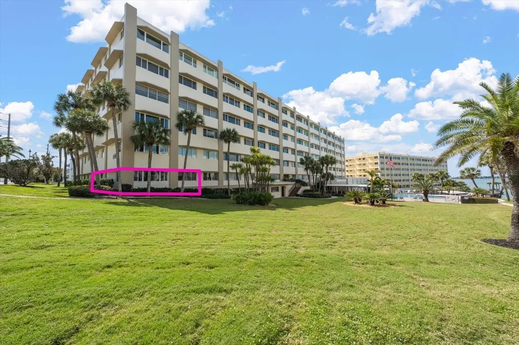 100 Bluff View Drive Belleair Bluffs FL 33770