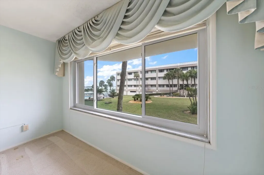 100 Bluff View Drive Belleair Bluffs FL 33770