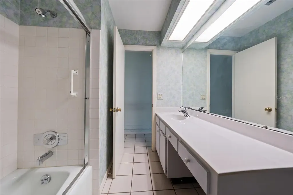 100 Bluff View Drive Belleair Bluffs FL 33770