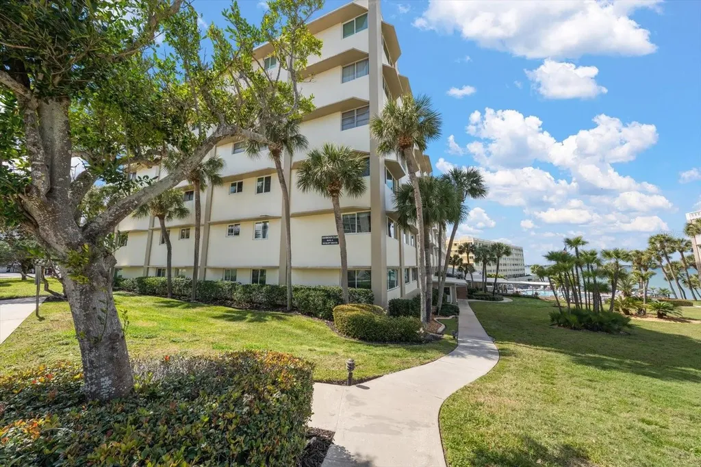 100 Bluff View Drive Belleair Bluffs FL 33770