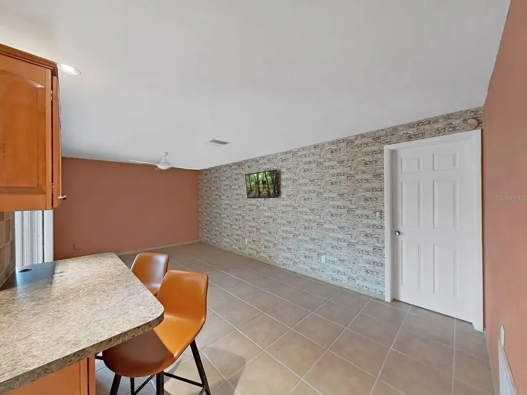 1324 Summerlin Drive Clearwater FL 33764