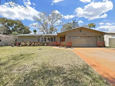 1324 Summerlin Drive Clearwater FL 33764