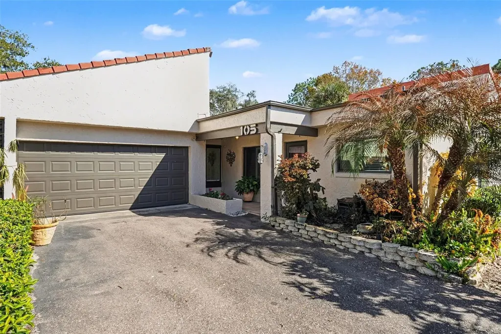 105 Dorado Court Plant City FL 33566