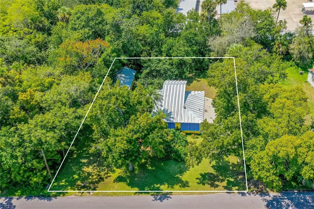 814 Benecia Avenue Daytona Beach FL 32114