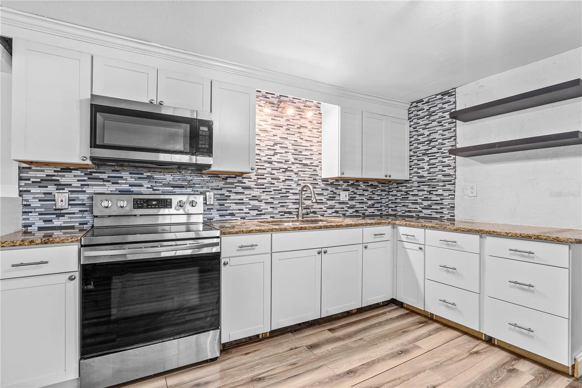 814 Benecia Avenue Daytona Beach FL 32114