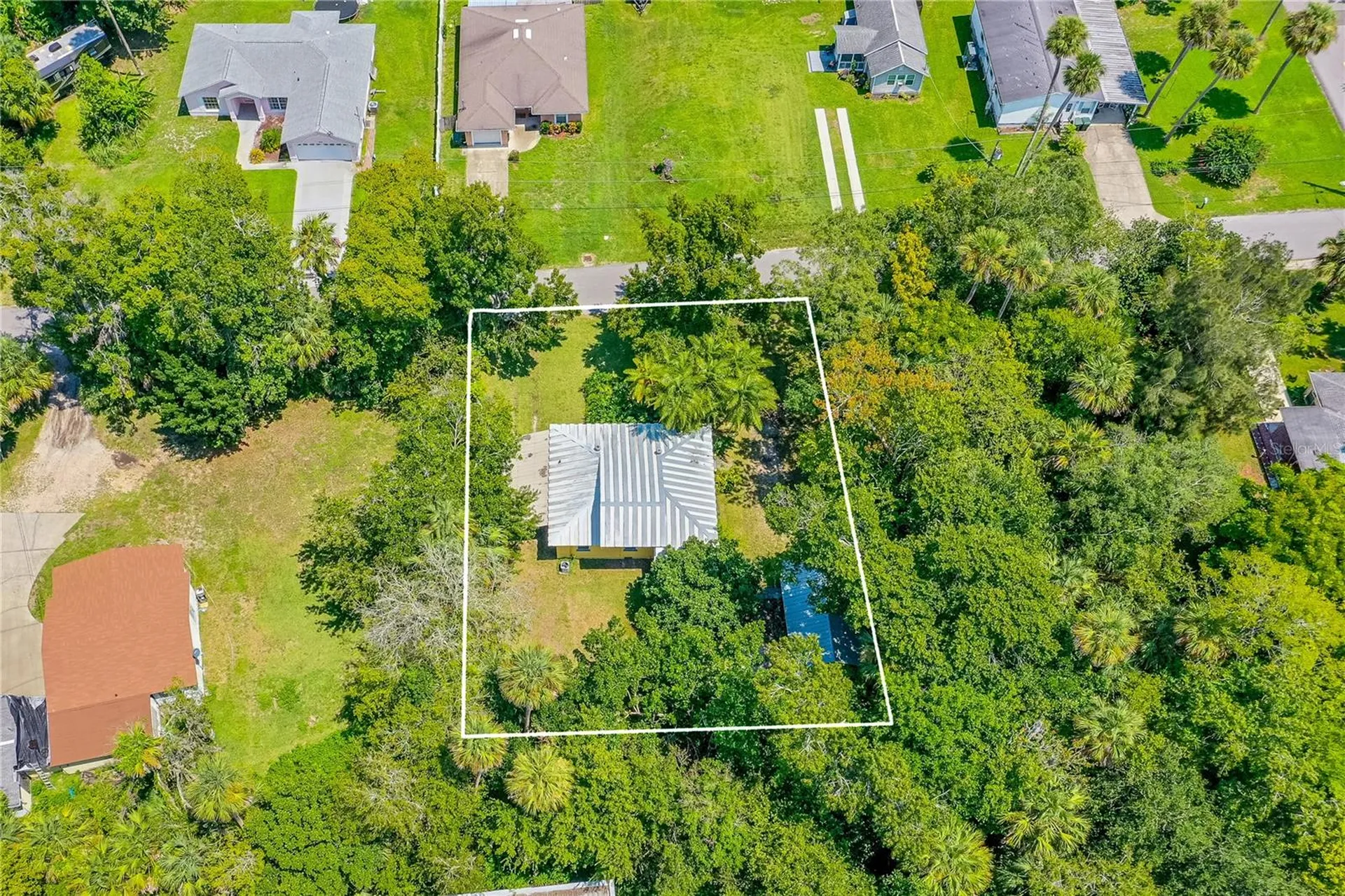 814 Benecia Avenue Daytona Beach FL 32114