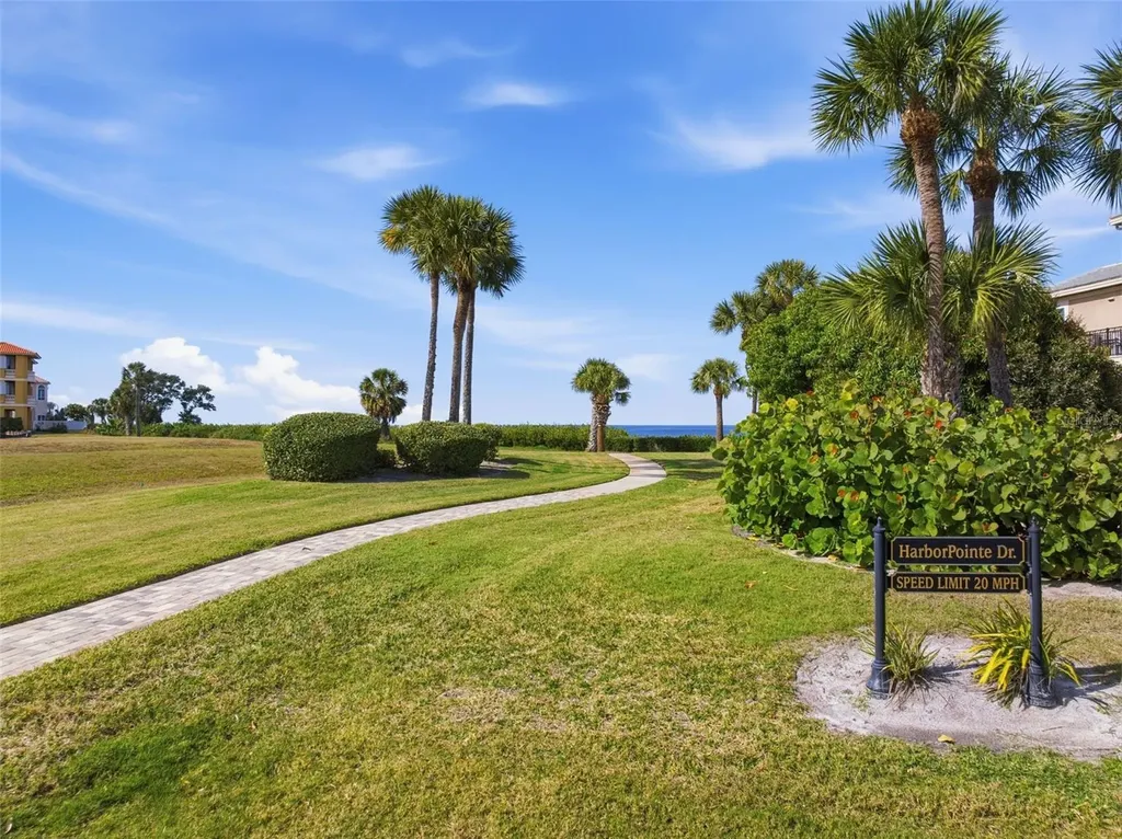 25 Harborpointe Drive Port Richey FL 34668