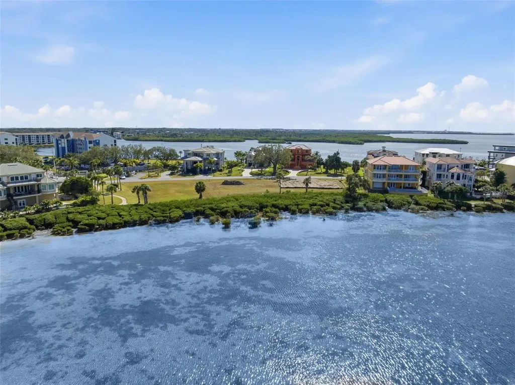 25 Harborpointe Drive Port Richey FL 34668