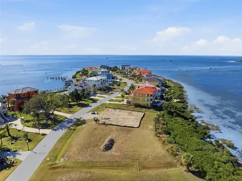 25 Harborpointe Drive Port Richey FL 34668