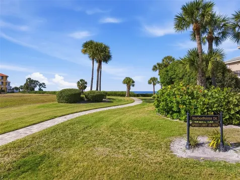 25 Harborpointe Drive Port Richey FL 34668