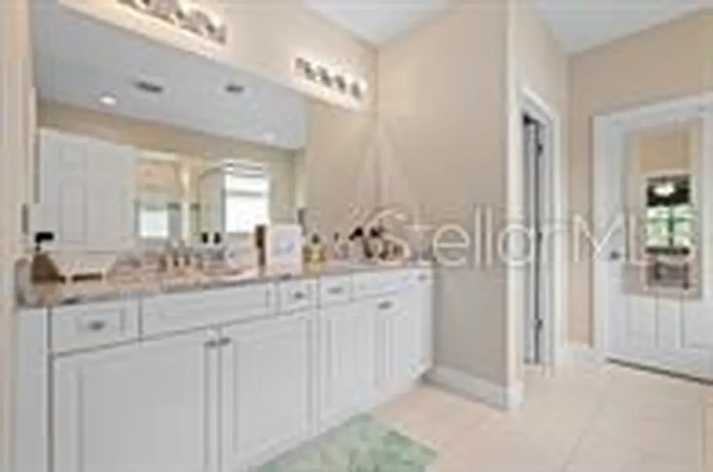 1212 NW Leonardo Circle Port St Lucie FL 34986