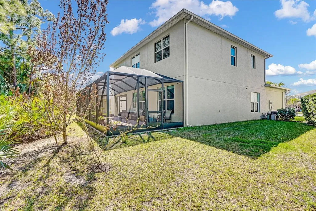 1212 NW Leonardo Circle Port St Lucie FL 34986