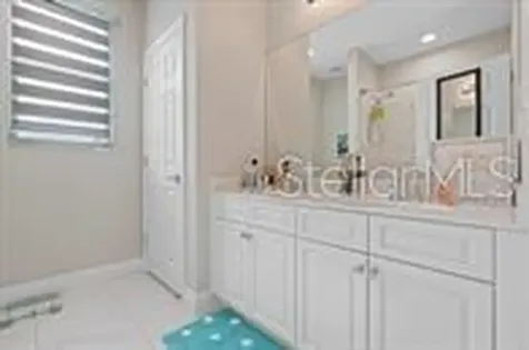 1212 NW Leonardo Circle Port St Lucie FL 34986