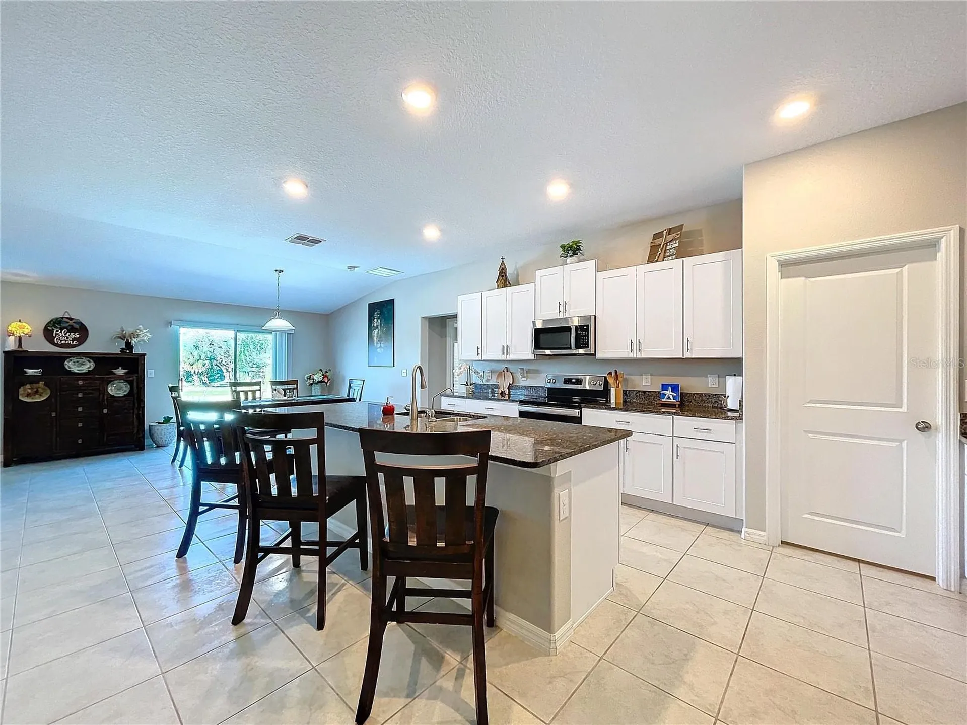 197 Rain Berry Avenue Ruskin FL 33570
