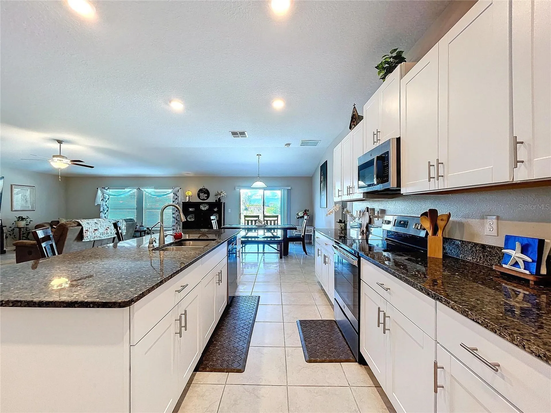 197 Rain Berry Avenue Ruskin FL 33570