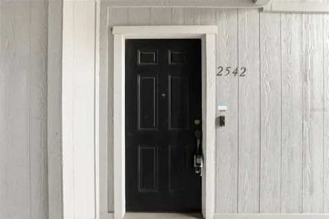 2542 Oak Park Way Orlando FL 32822
