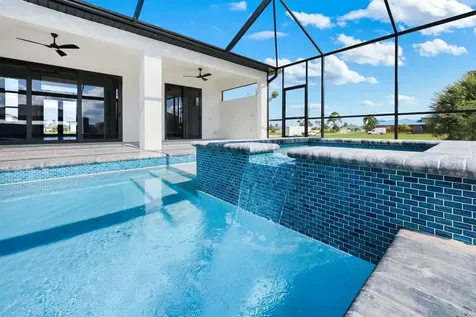 1925 NW 34th Place Cape Coral FL 33993