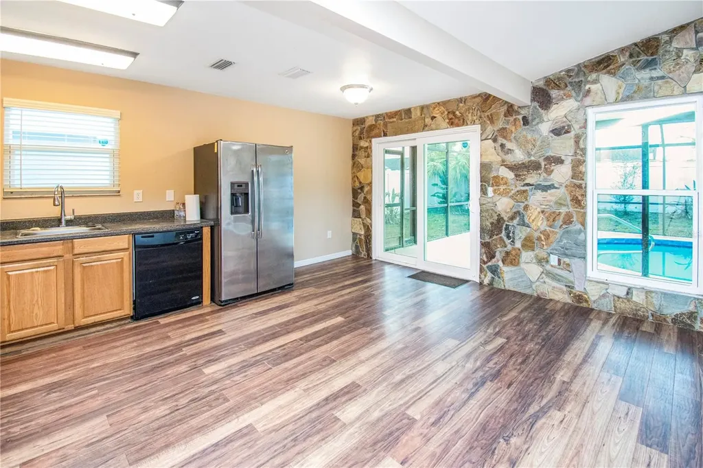 4067 Lancaster Drive Sarasota FL 34241