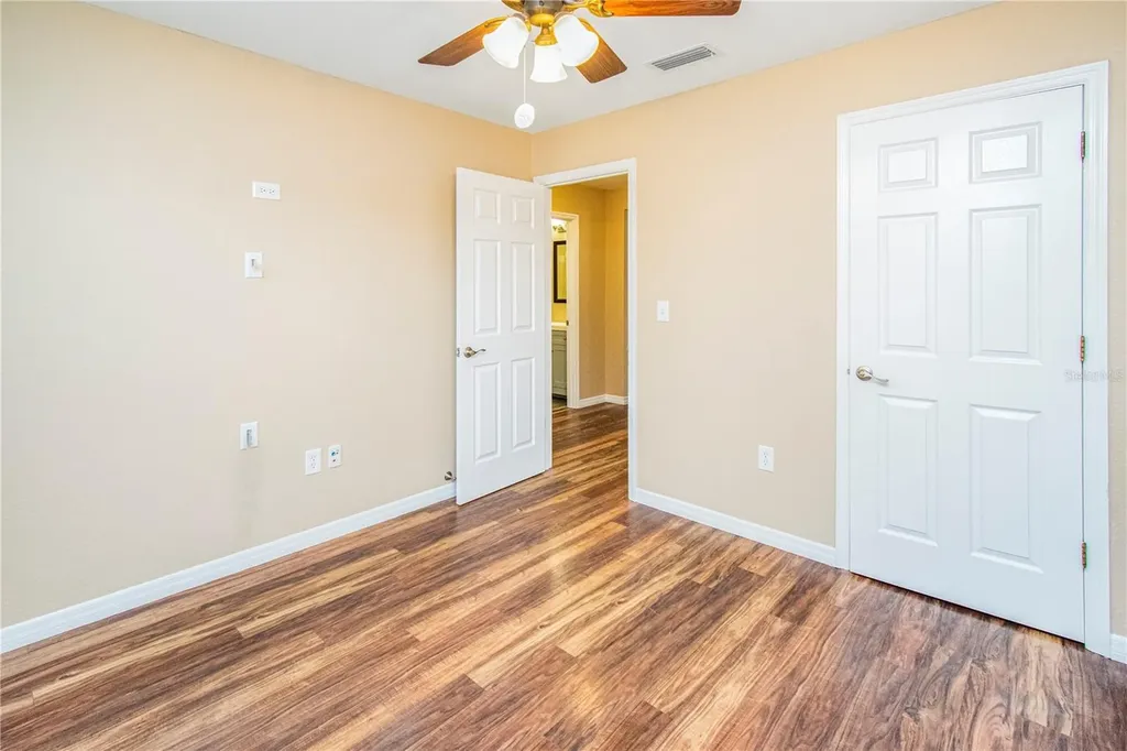 4067 Lancaster Drive Sarasota FL 34241
