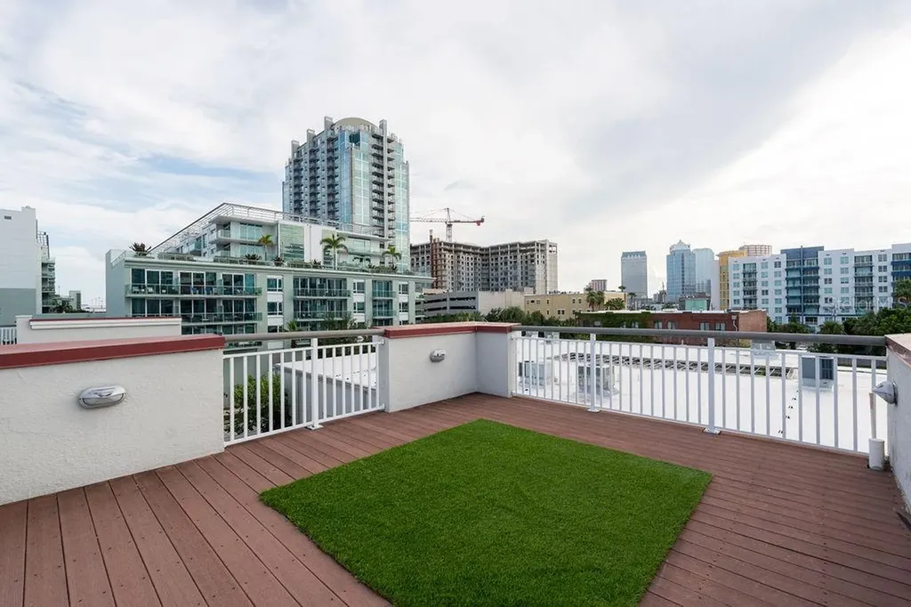 1002 Channelside Drive Tampa FL 33602