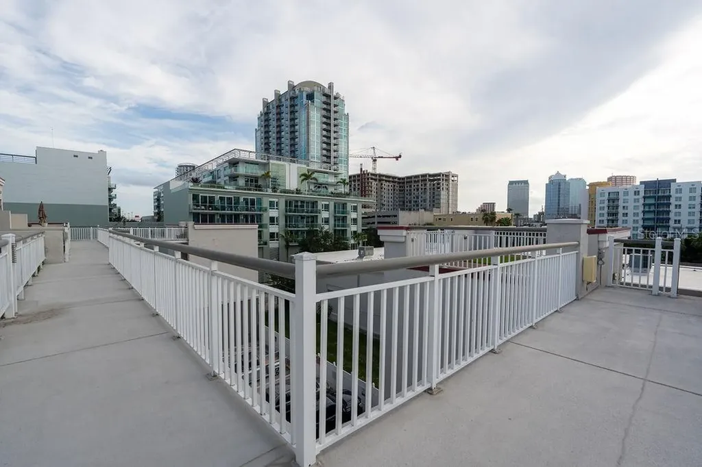 1002 Channelside Drive Tampa FL 33602