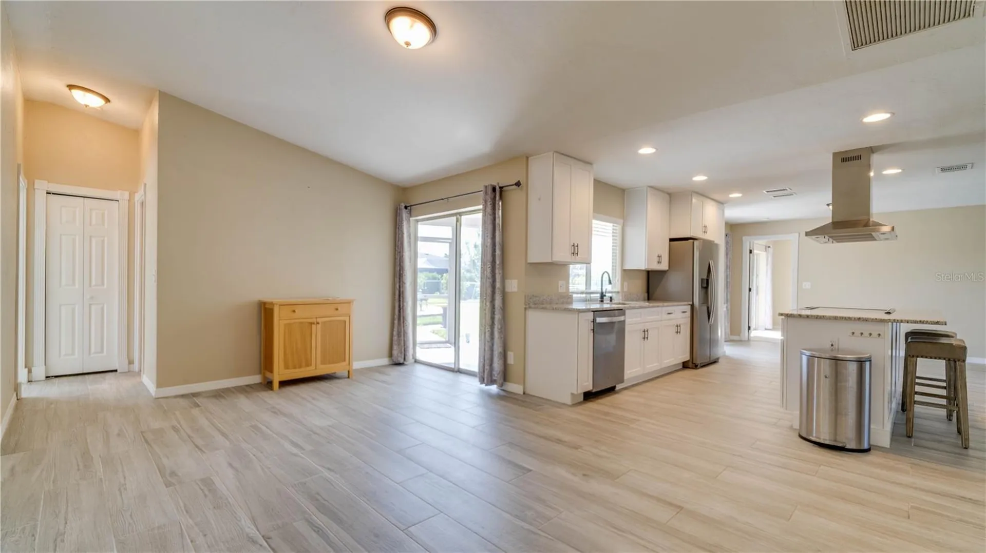 1128 SE 29th Terrace Cape Coral FL 33904