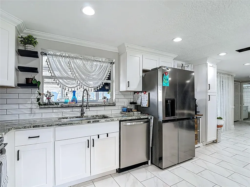 9430 Palm Avenue Port Richey FL 34668