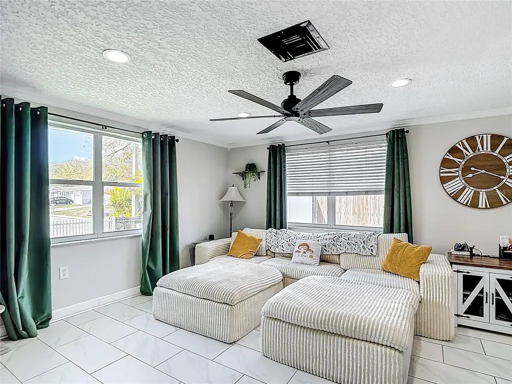 9430 Palm Avenue Port Richey FL 34668