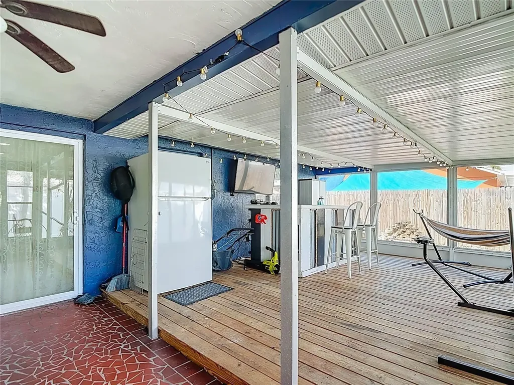 9430 Palm Avenue Port Richey FL 34668