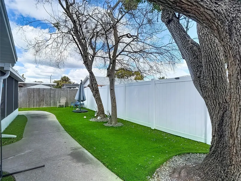 9430 Palm Avenue Port Richey FL 34668