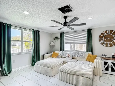 9430 Palm Avenue Port Richey FL 34668