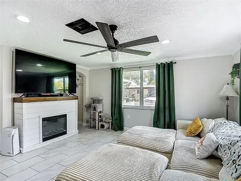 9430 Palm Avenue Port Richey FL 34668