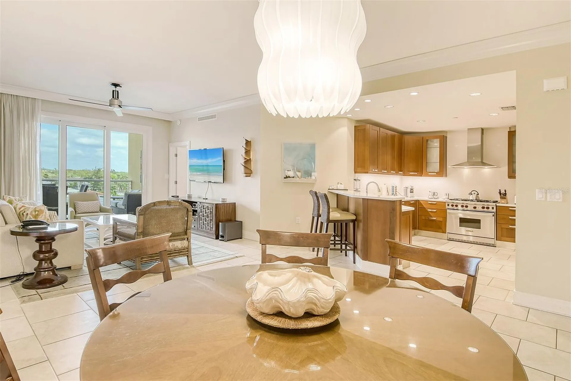 915 Seaside Drive Sarasota FL 34242