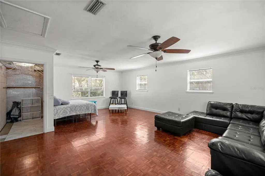 5947 Avenue C Mc Intosh FL 32664