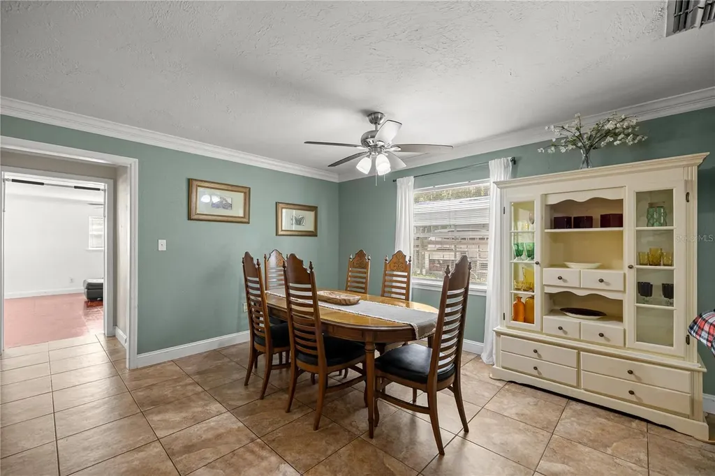 5947 Avenue C Mc Intosh FL 32664