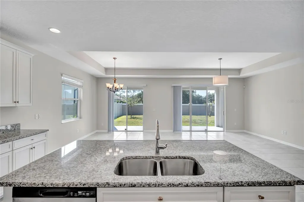 7384 Pool Compass Loop Wesley Chapel FL 33545