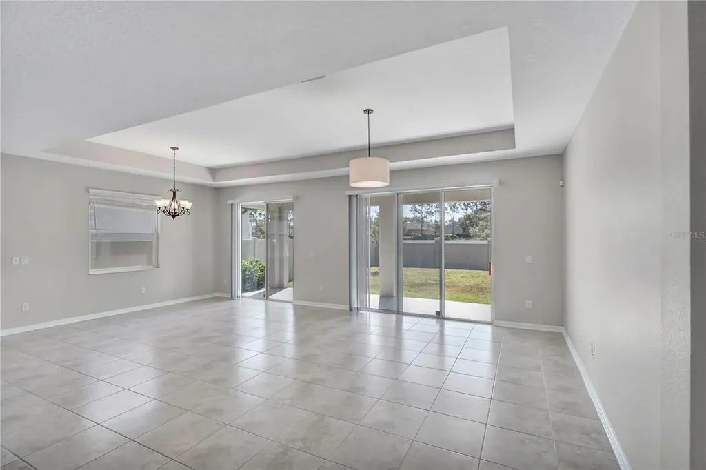 7384 Pool Compass Loop Wesley Chapel FL 33545