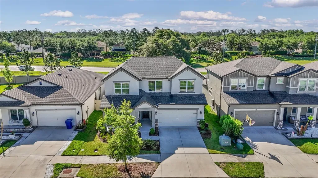 7384 Pool Compass Loop Wesley Chapel FL 33545