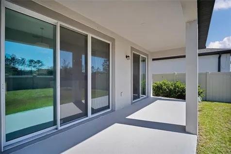 7384 Pool Compass Loop Wesley Chapel FL 33545