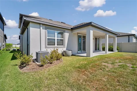 7384 Pool Compass Loop Wesley Chapel FL 33545