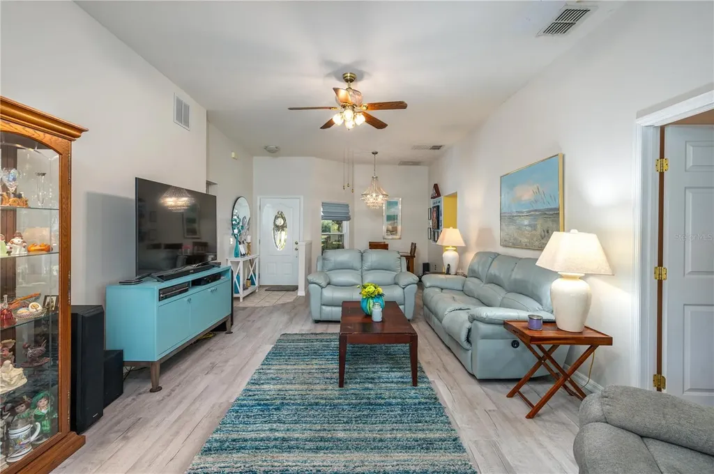 483 Lake Suzanne Drive Lake Wales FL 33859
