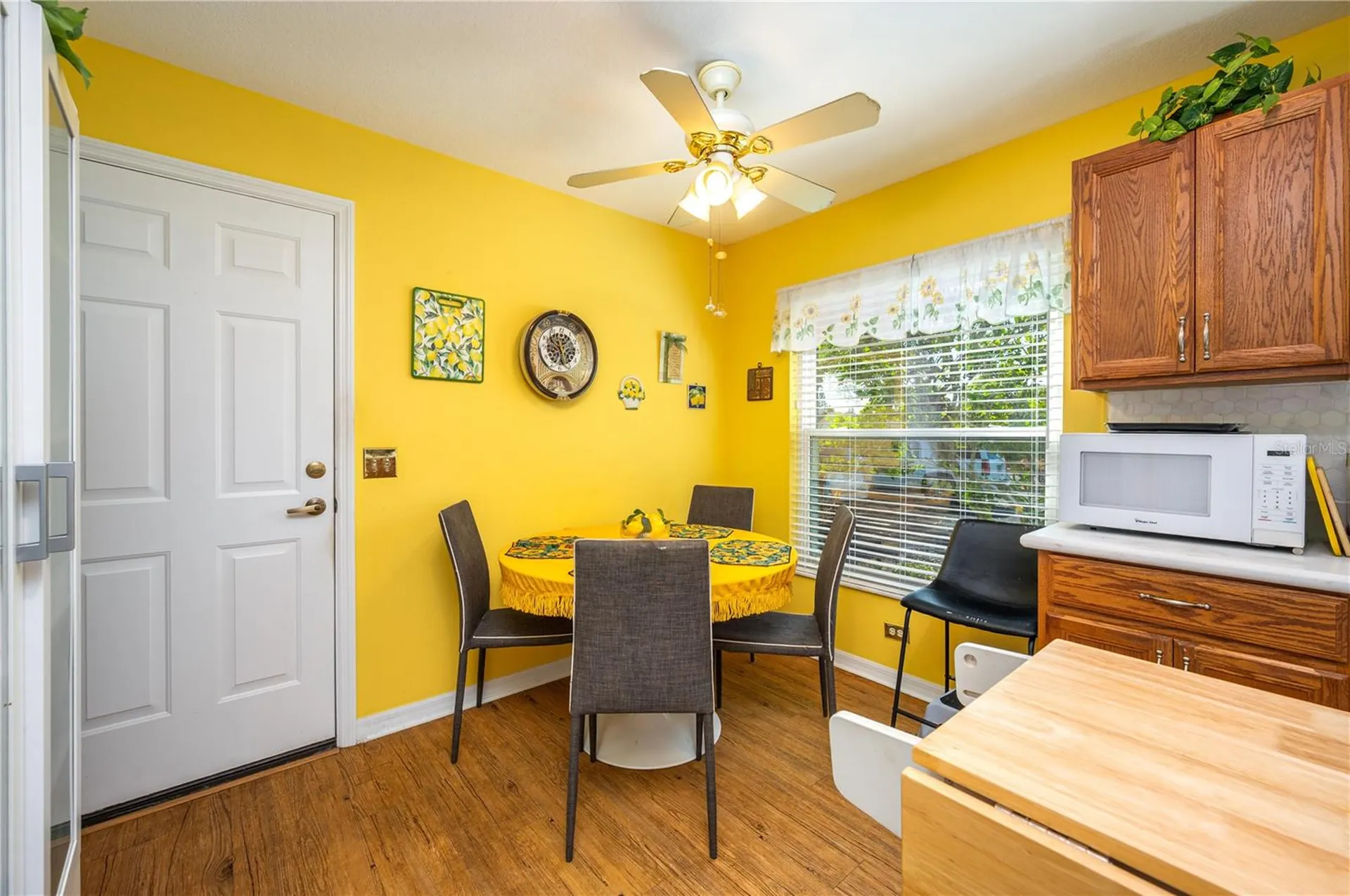 483 Lake Suzanne Drive Lake Wales FL 33859