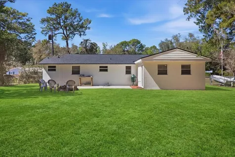 455 S Camellia Avenue Crystal River FL 34429