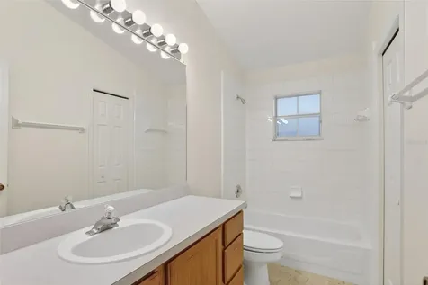 899 S Thacker Avenue Kissimmee FL 34741